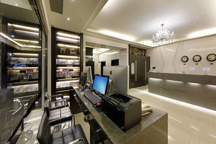 高雄-鳥巢NEST Hotel(七賢館)