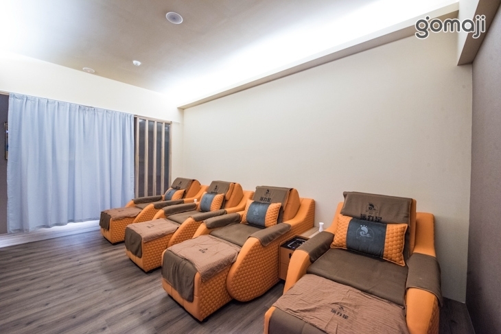 活力足健康行館(高雄巨蛋店)