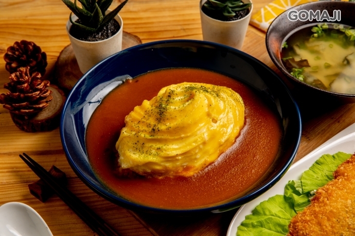 丸勝蛋包飯牛肉拉麵