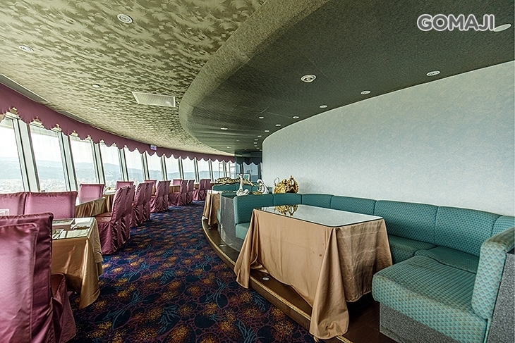 摘星樓 星月360度旋轉景觀餐廳