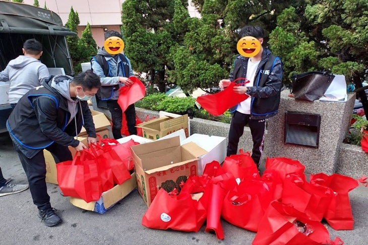 台中貧困家庭暖心年菜募集
