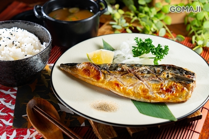 八度耀手作定食