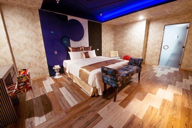 金山萬里-鼎帥溫泉汽車旅館