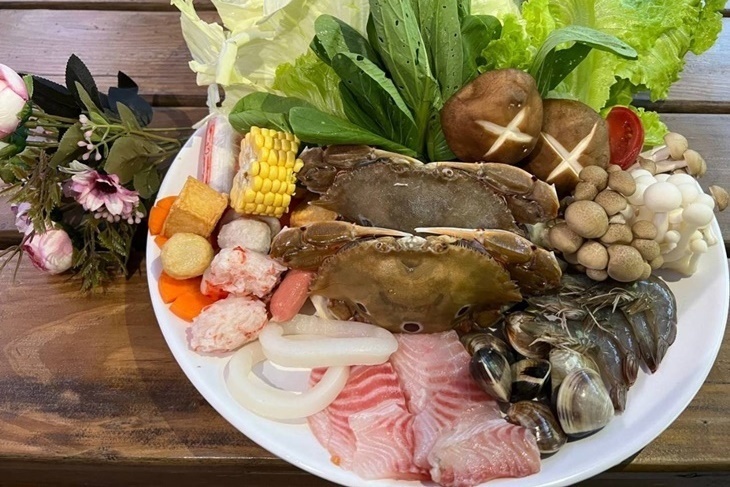 北海岸-人魚空間彩虹會館