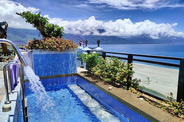 花蓮-水上明月海景渡假旅店