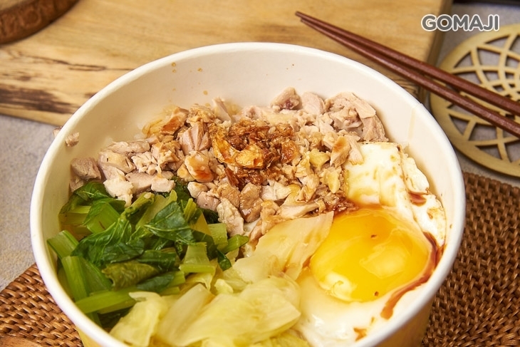 77好吃雞肉飯專賣店