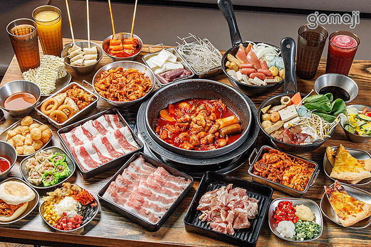 甩鍋雞볶찜韓式炒雞吃到飽(西門店)