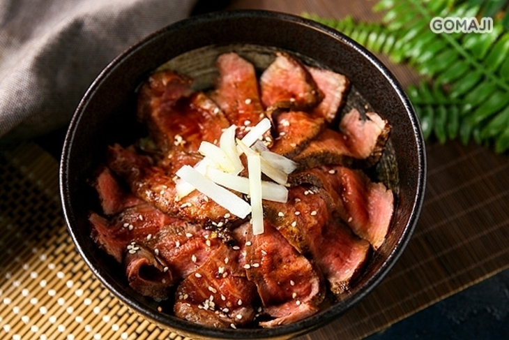 石家烤肉飯(通安店)