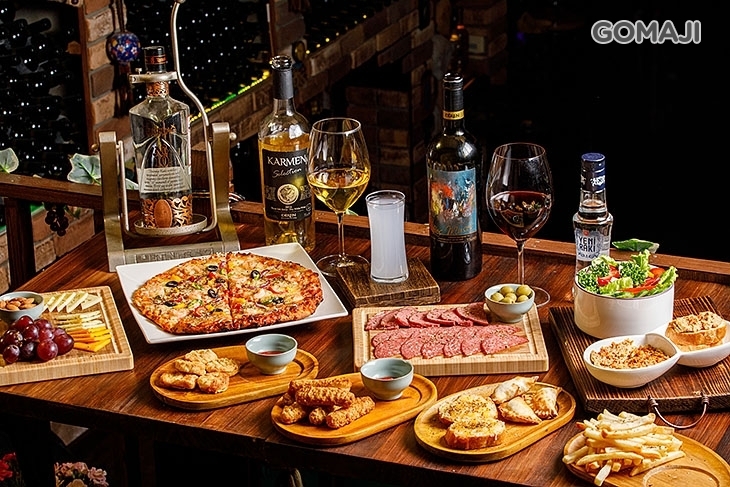 Les Muses Wine House