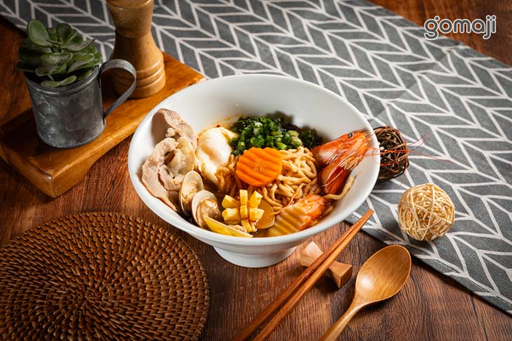 二番紅鍋燒食事(林森店)