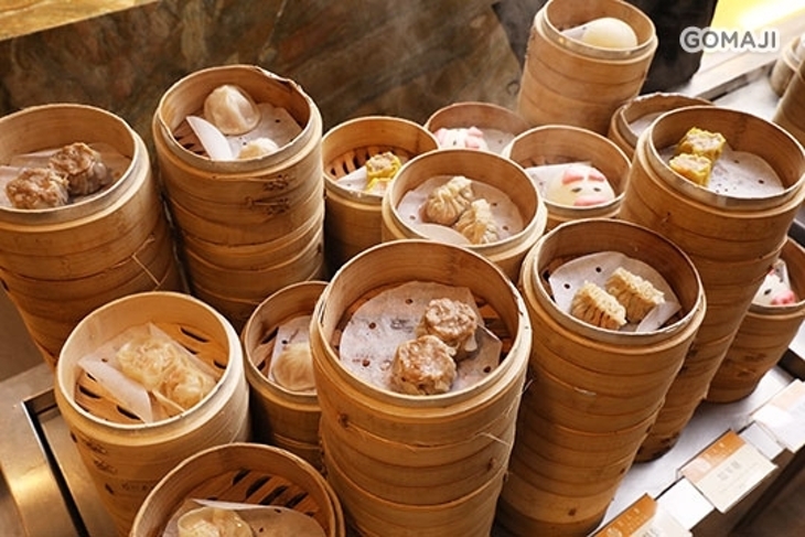 名人會．美食百匯(微風南京店)