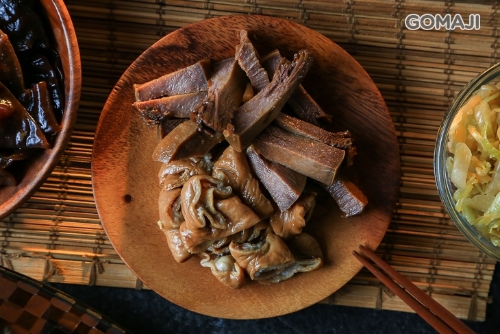 黃金滷味(一中店)