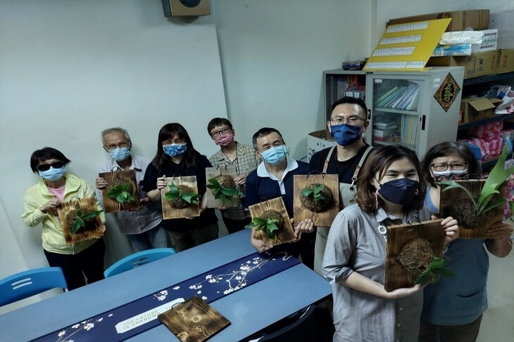 揮別憂鬱！台南視障長者多元課程