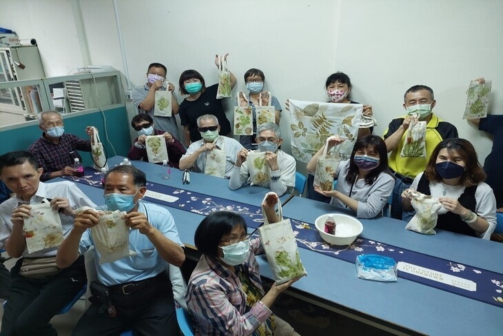 揮別憂鬱！台南視障長者多元課程