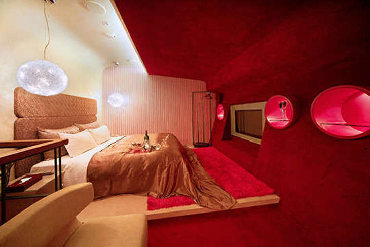 台中-風緻主題精品汽車旅館