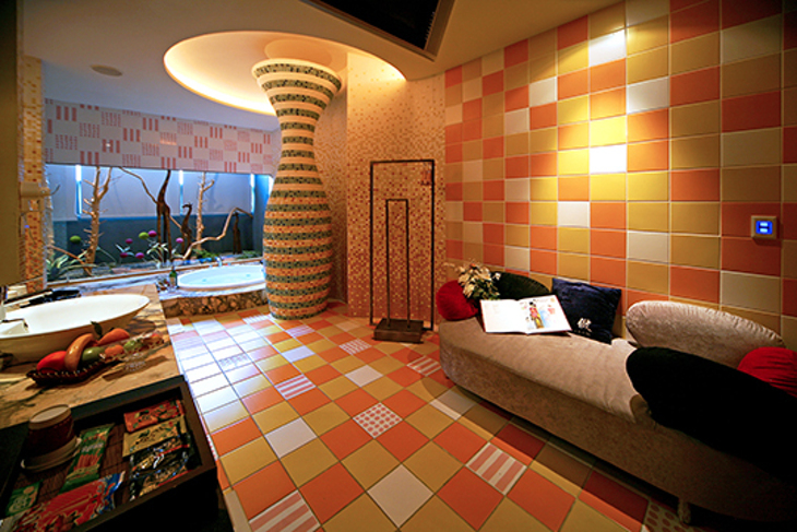 台中-風緻主題精品汽車旅館