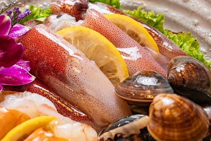 滿大人頂級麻辣鴛鴦鍋