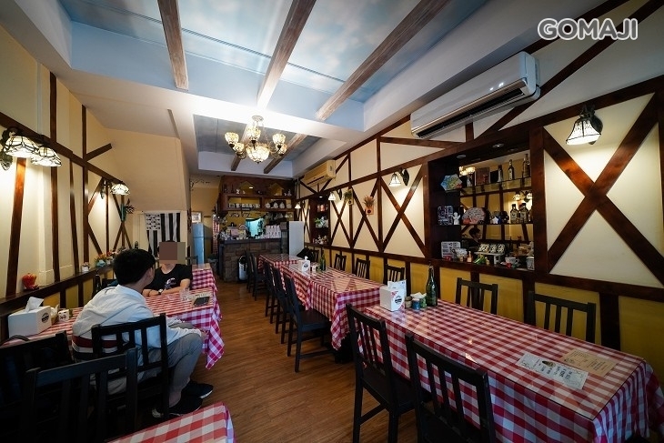 亞力的家法式薄餅小館