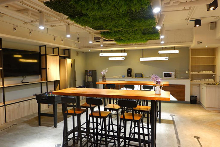 台中火車站-旅巷自在輕旅