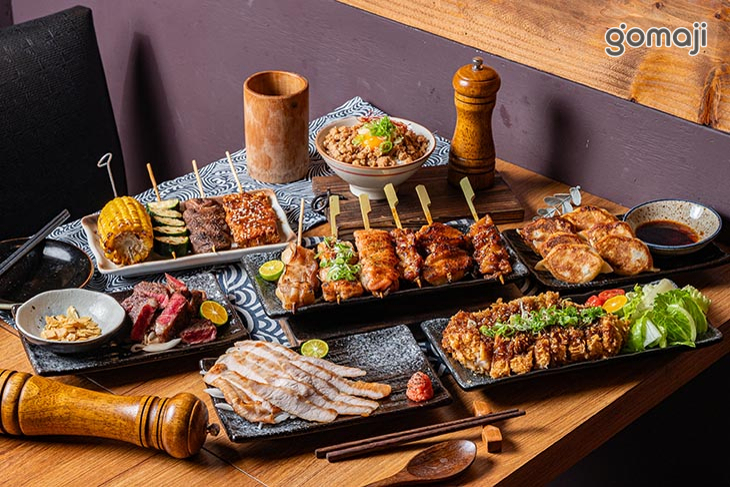 菫月料理 燒鳥串炭火居酒屋