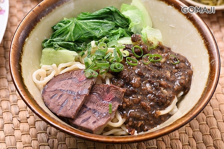 臻穎牛肉麵食館