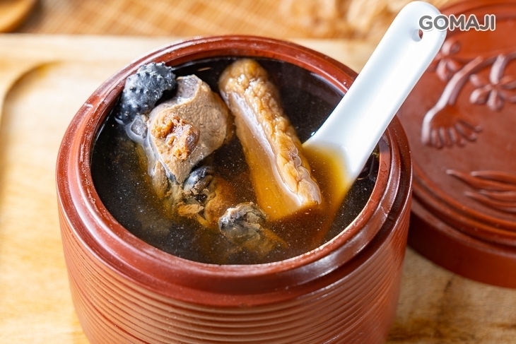 金煲銀廣式煲仔飯專售