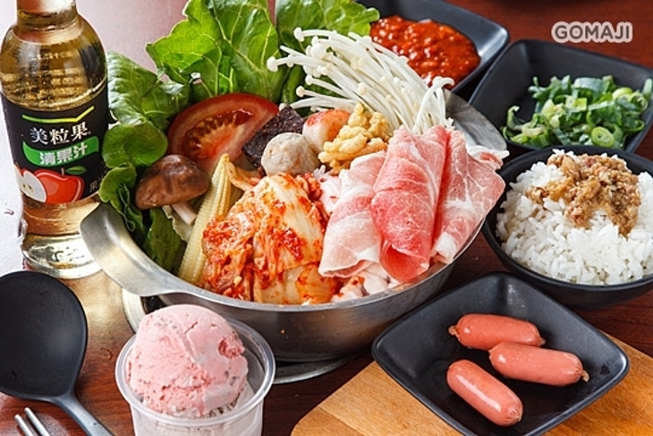 饗食鍋霸