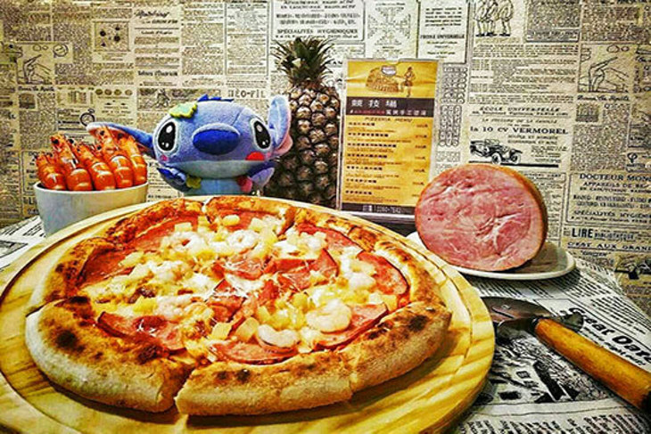 競技場窯烤手工披薩