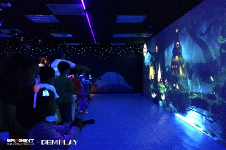 橙果玩童™數位互動樂園