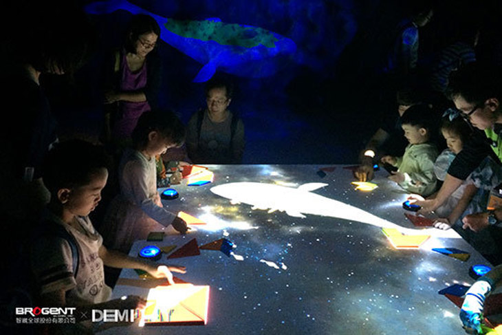 橙果玩童™數位互動樂園