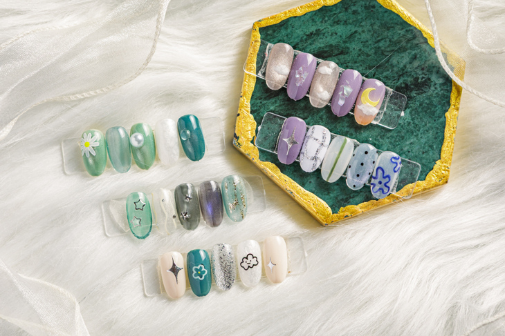 Monthly nail art