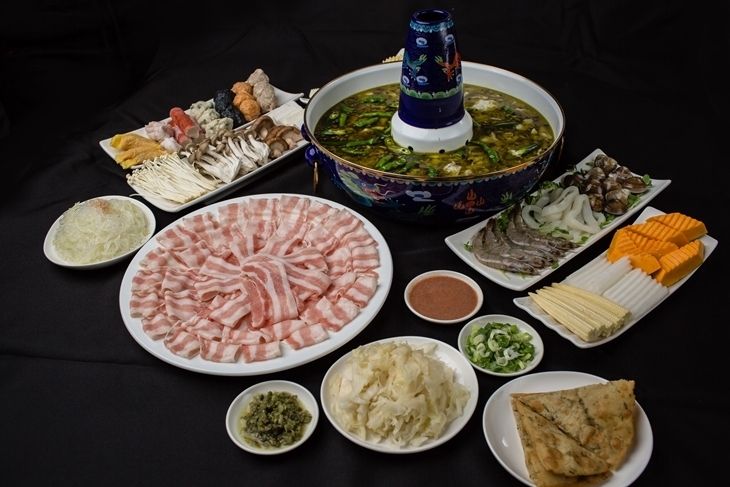 東北之家酸菜白肉鍋