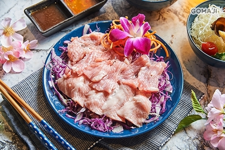 花燒厚切炸牛排