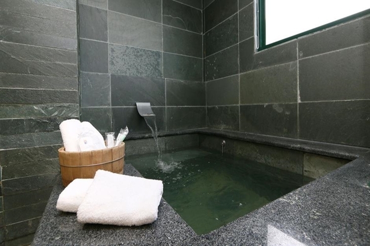 宜蘭礁溪-山那邊溫泉會館