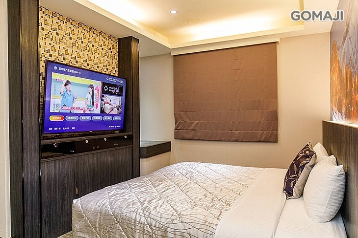 台北-嘉年華汽車旅館