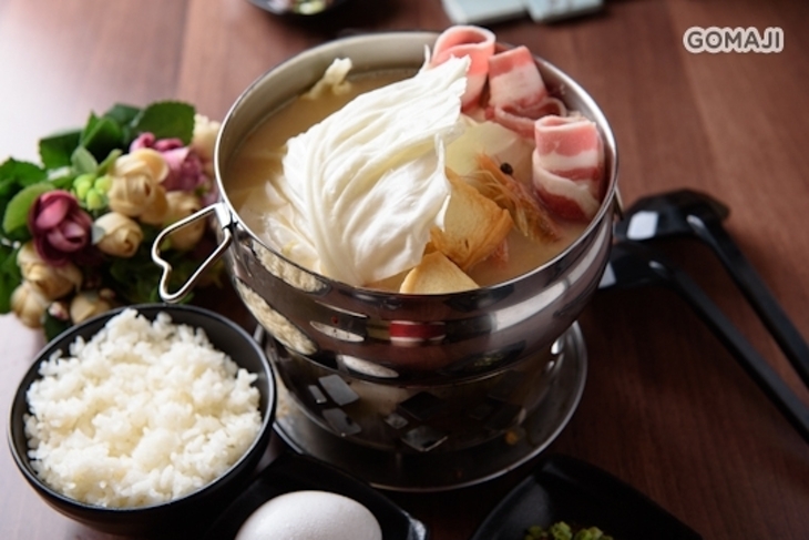 居舘烤魚麻辣鍋