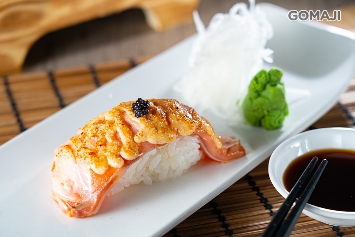 不二壽司/生魚片專賣店