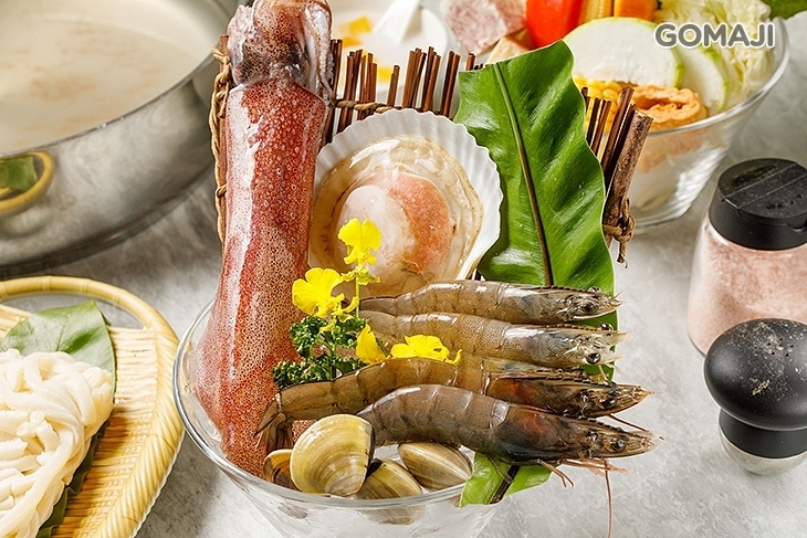 鐤極宴和牛海鮮鍋物