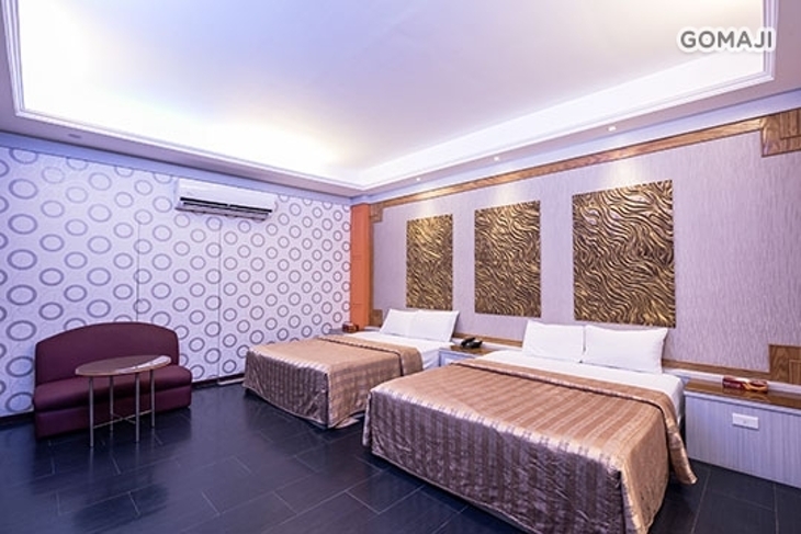 屏東-楓情汽車旅館