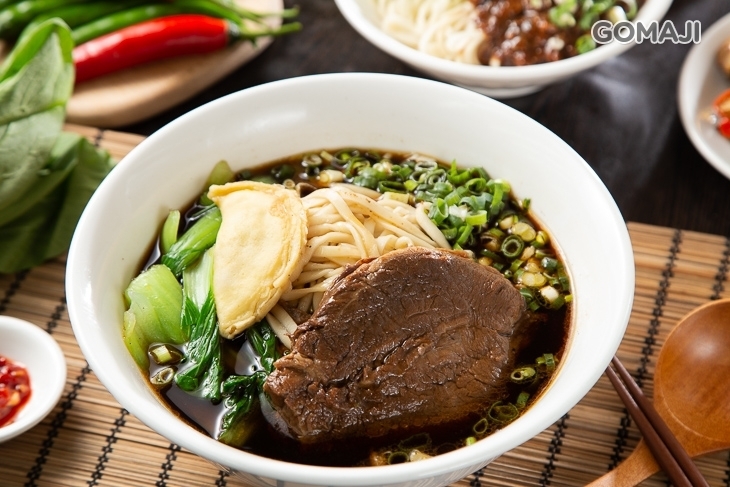 大塊紅燒牛肉麵(北平店)