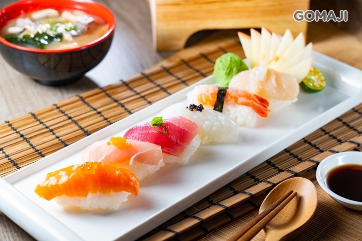 不二壽司/生魚片專賣店