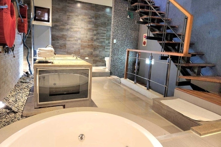 台中-風緻主題精品汽車旅館