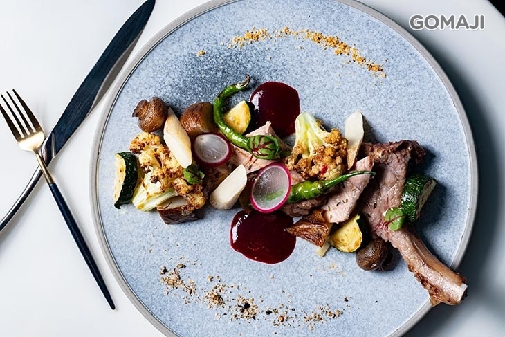Leone Restaurant & Bar