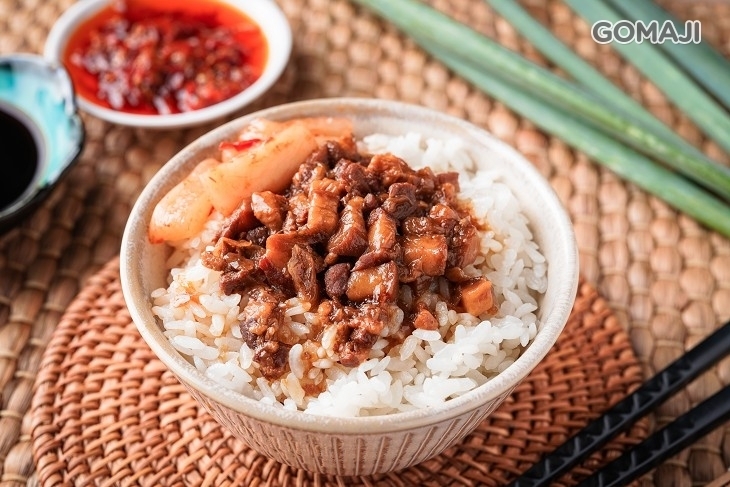 梁珊泊手切肉燥飯