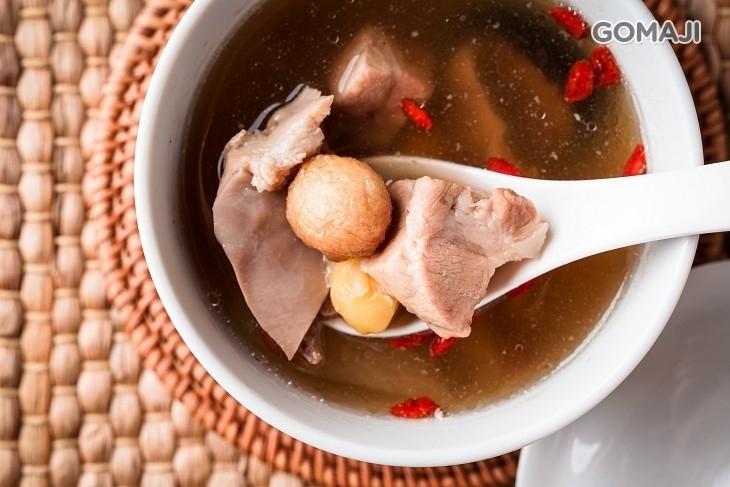 梁珊泊手切肉燥飯