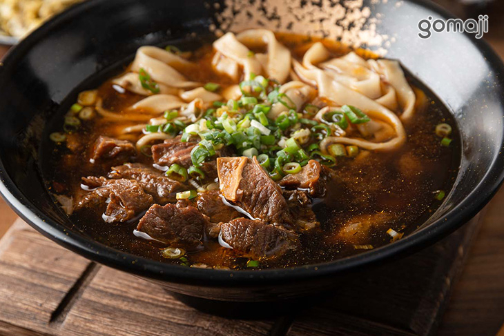 蕭家牛肉麵(德東店)