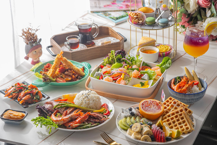 雲朵森林x泳池咖啡