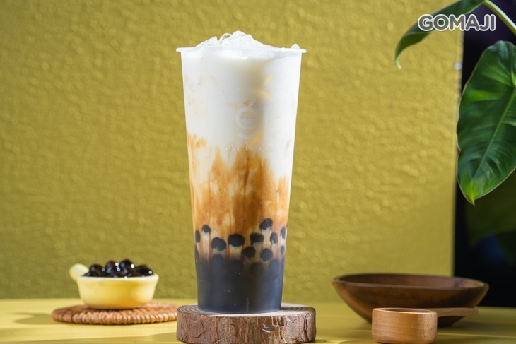 給茶國寶茶搖飲專賣