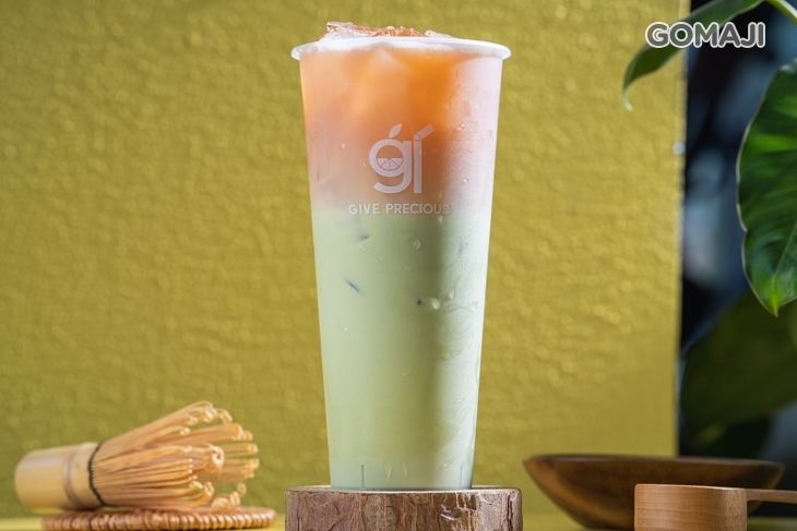 給茶國寶茶搖飲專賣