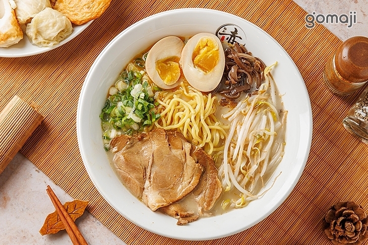 赤麵廠レッドラーメン(中和本場)